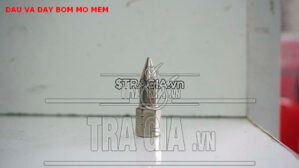 Vú bơm mỡ nhọn