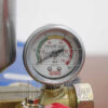Đồng hồ đo áp lực của máy