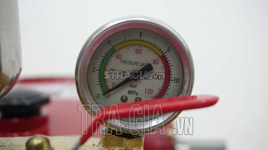 Đồng hồ đo áp lực của đầu phun áp lực Magic 7HP